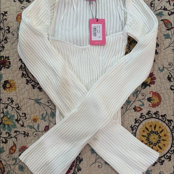 Robbie Sweetheart Knitted Top from EDIKTED - Picture 2 of 6